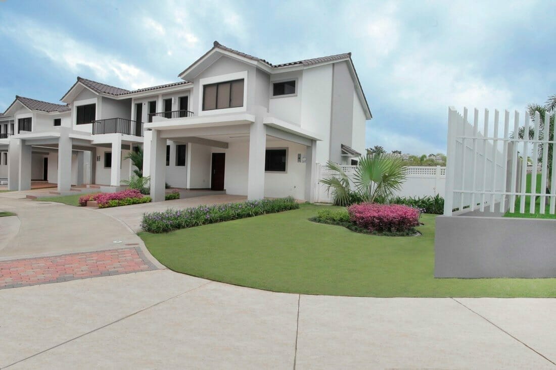 , Tu casa en Sierra Nevada en Paseo del Norte, Grupo Residencial