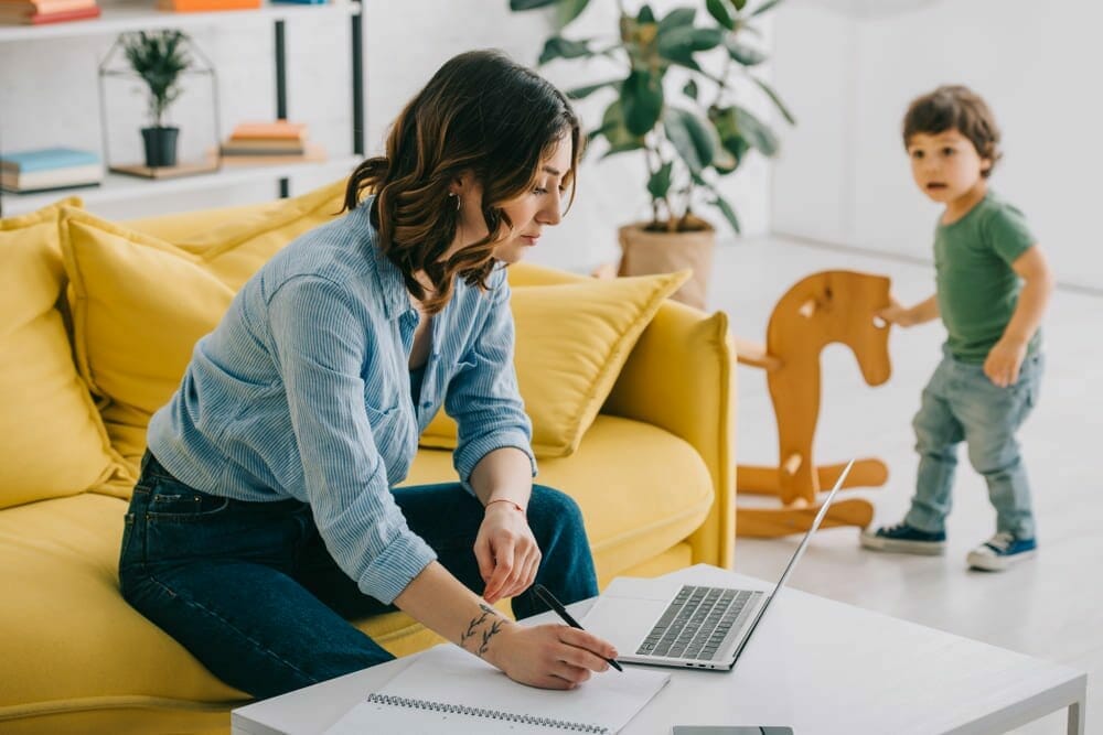 , 4 formas de entretener a tus hijos mientras trabajas desde casa, Grupo Residencial