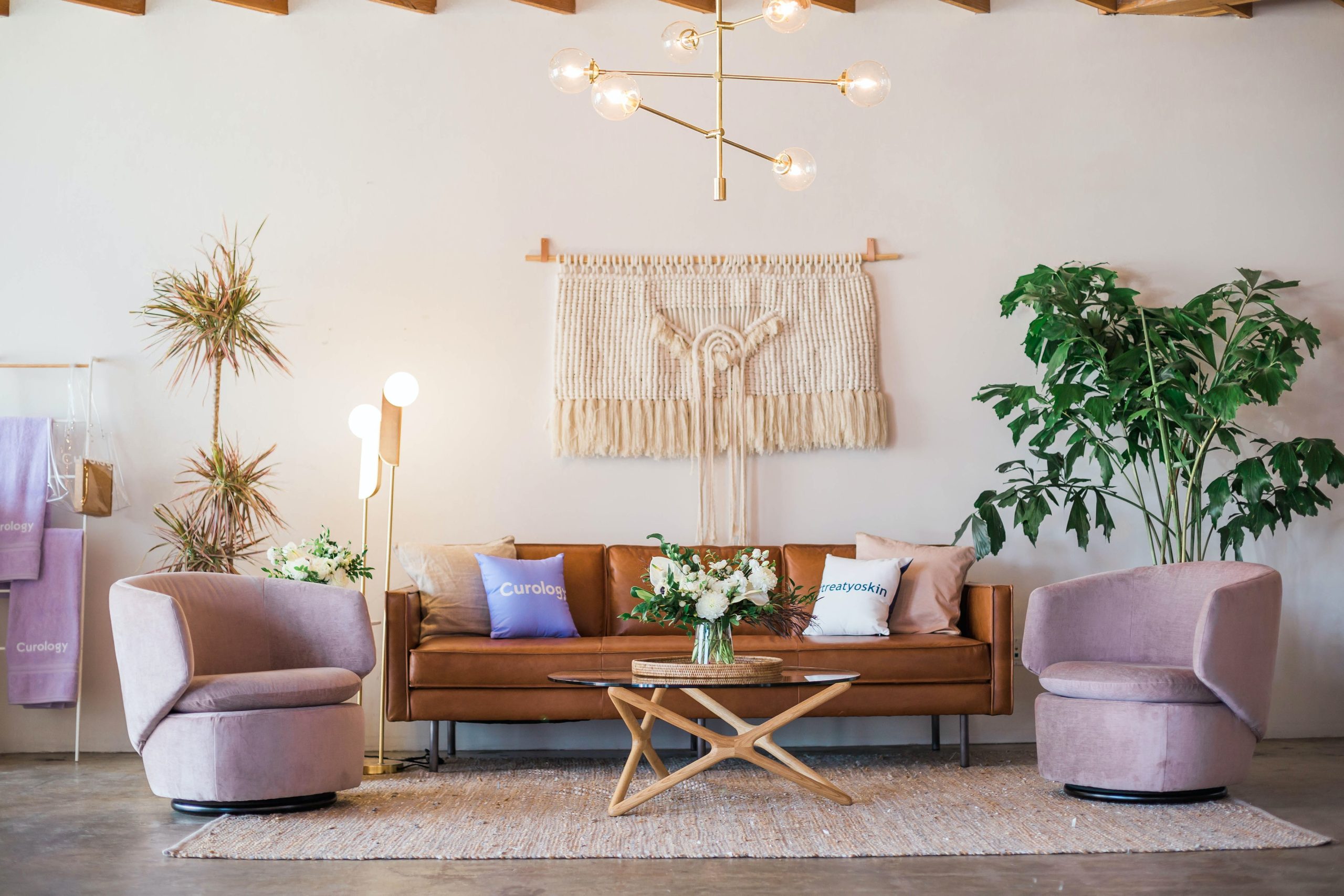 , Proyectos de Decoración DIY: Crea un Hogar Elegante y Moderno, Grupo Residencial